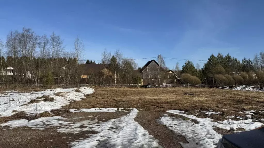 Участок в Ленинградская область, Гатчинский муниципальный округ, д. ... - Фото 1