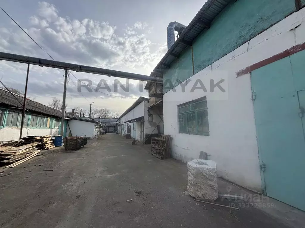 Помещение свободного назначения в Адыгея, Майкоп ул. Бутаревского, 1А ... - Фото 2