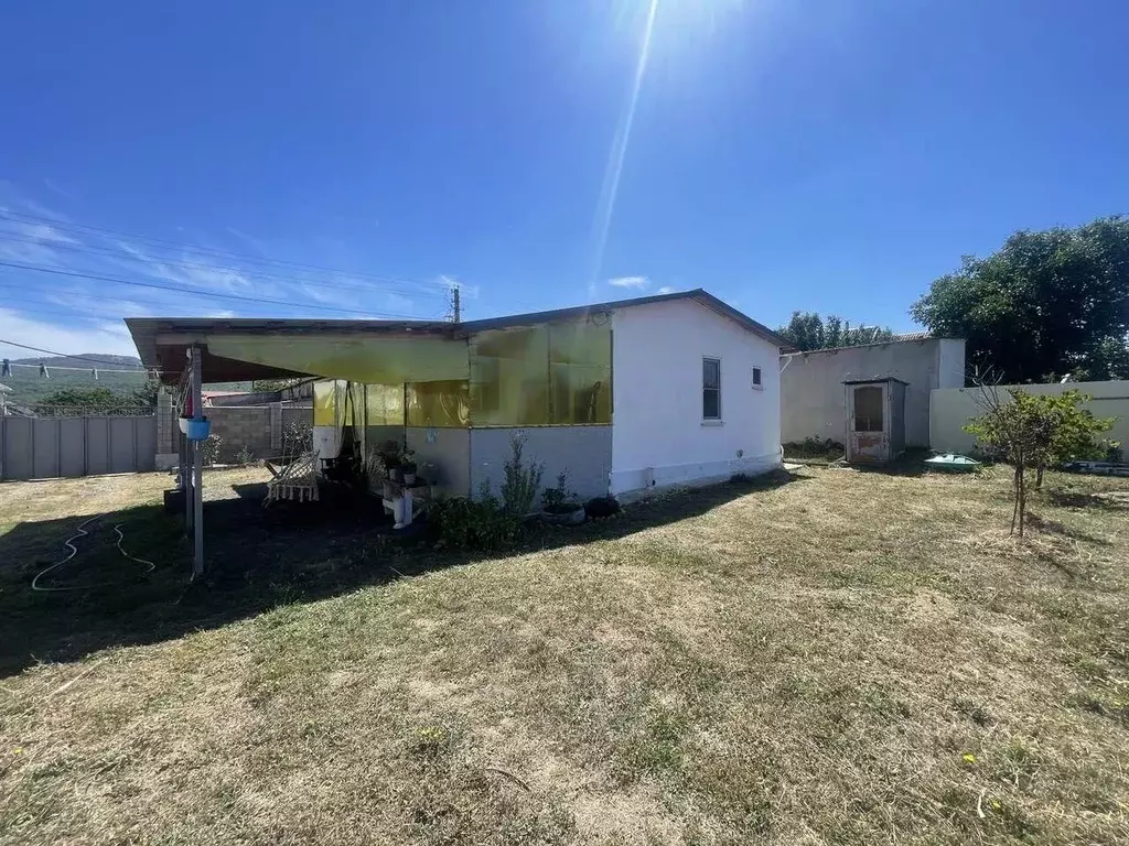 Дом в Севастополь с. Орлиное, ул. Рябиновая, 24 (46 м) - Фото 1