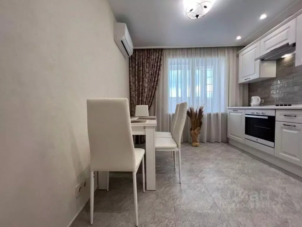 Комната Самарская область, Самара ул. Тухачевского, 84 (10.0 м) - Фото 1
