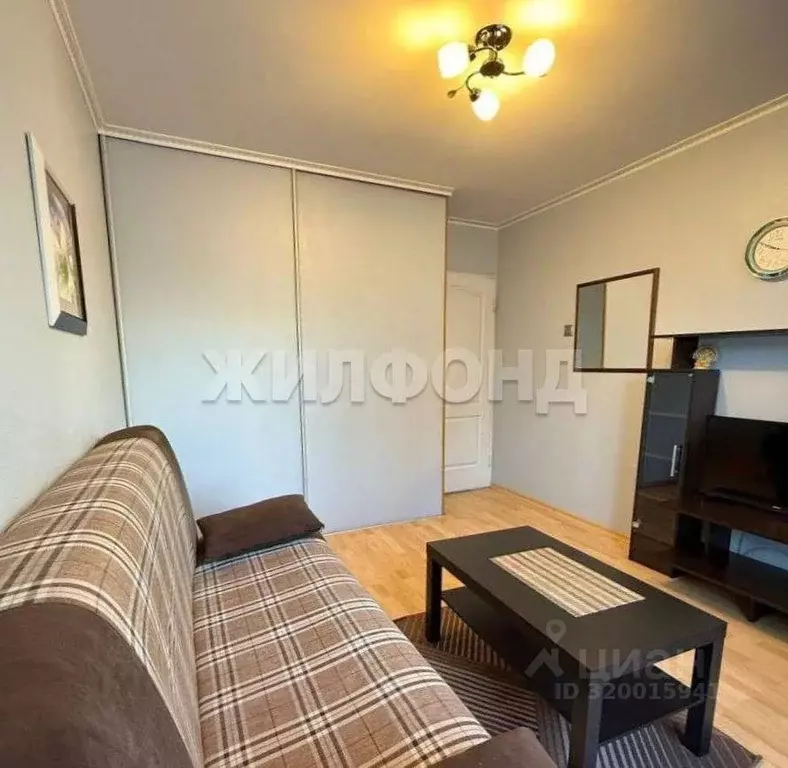 Комната Новосибирская область, Новосибирск ул. 1905 года, 30 (11.7 м) - Фото 2