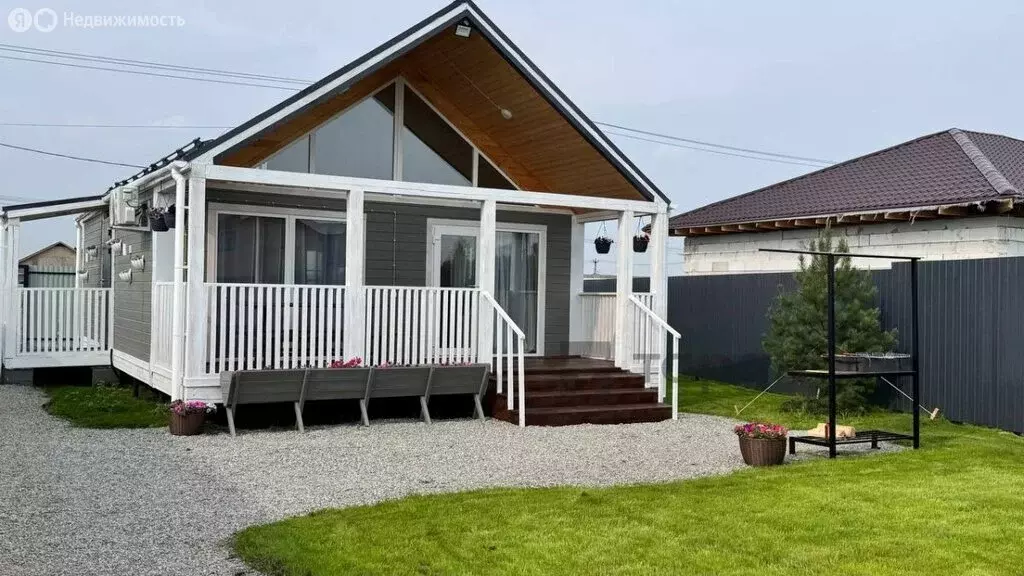 Дом в Челябинская область, Уйский муниципальный округ, Соколовское ... - Фото 1