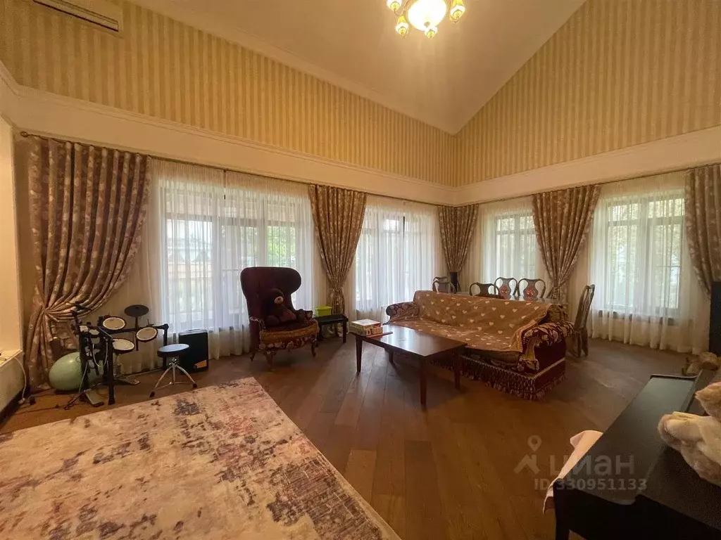 Дом в Краснодарский край, Краснодар ул. Гамбургская, 19 (403 м) - Фото 2