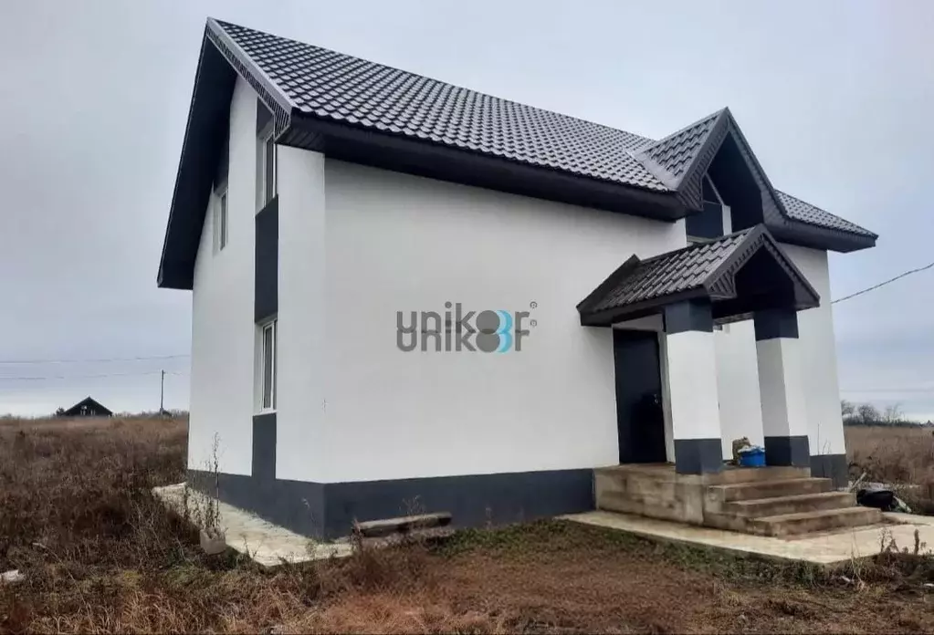 Дом в Башкортостан, Иглинский район, Акбердинский сельсовет, д. ... - Фото 1