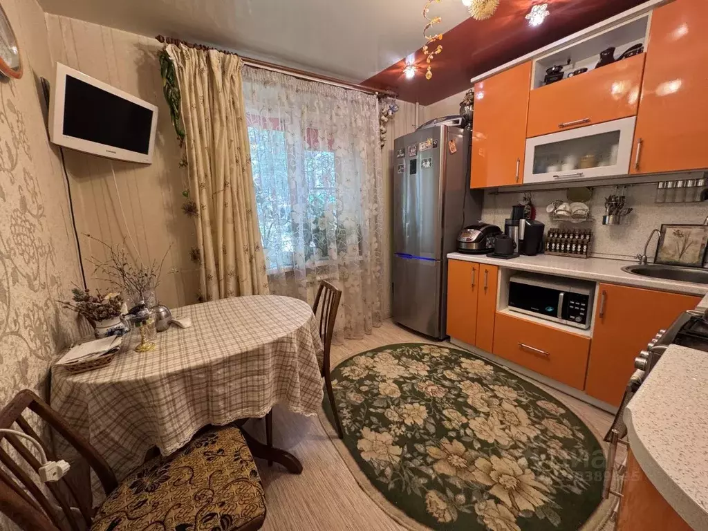 2-к кв. Коми, Сыктывкар Октябрьский просп., 174 (52.0 м) - Фото 1