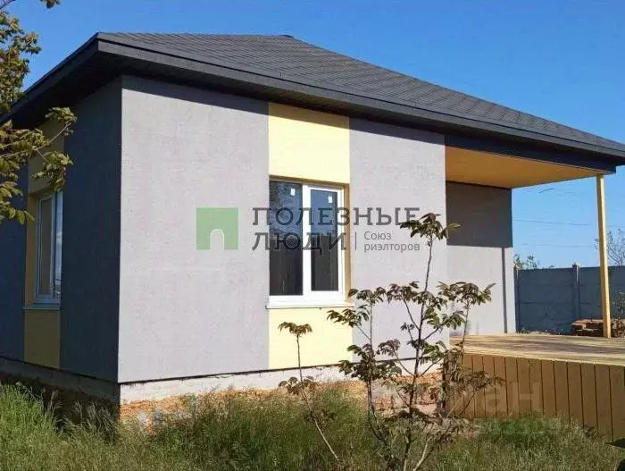 Дом в Крым, Сакский район, Молочненское с/пос, с. Витино  (71 м) - Фото 2