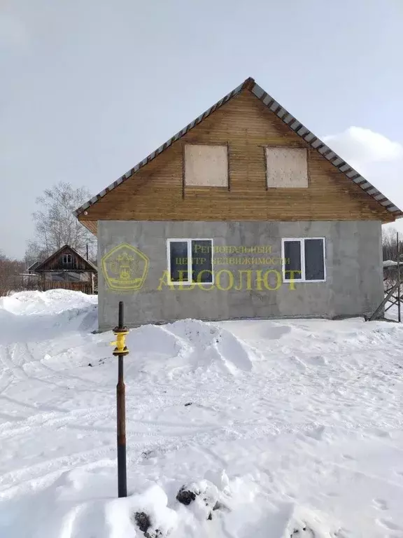Дом в Свердловская область, Дегтярск ул. Коммунаров (77 м) - Фото 0