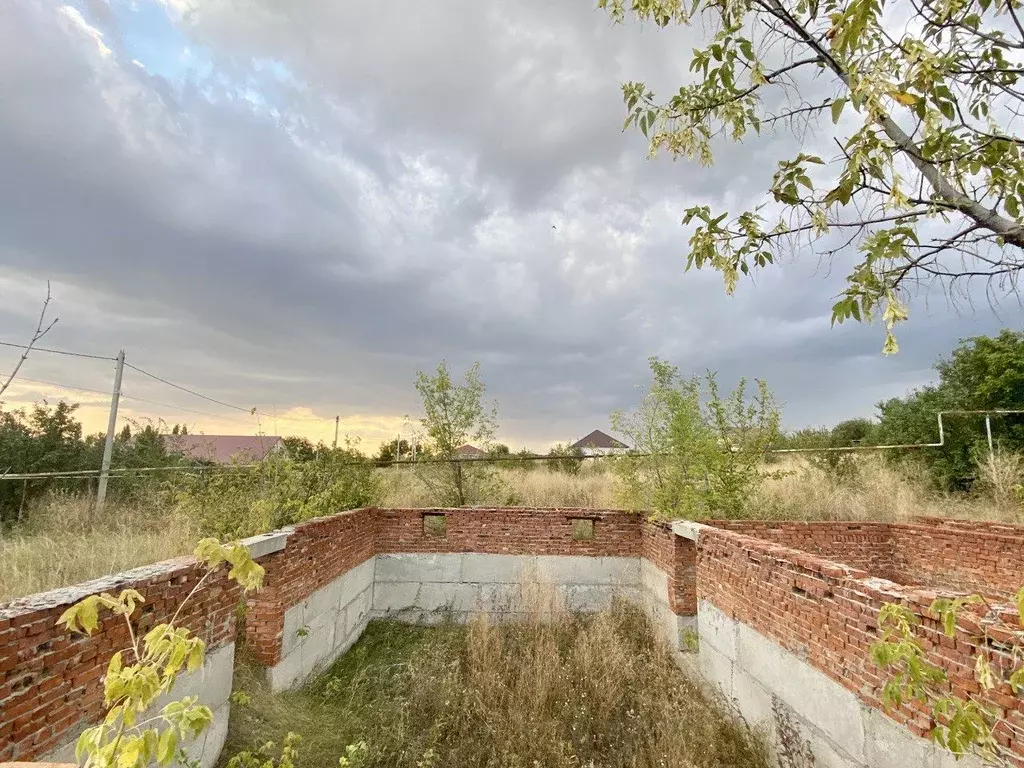 Дом в Саратовская область, с. Багаевка ул. Братьев Гримм, 8 (150 м) - Фото 0