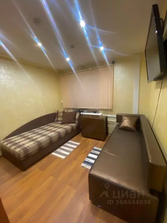 3-к кв. Псковская область, Псков Красноармейская ул., 26 (60.0 м) - Фото 1