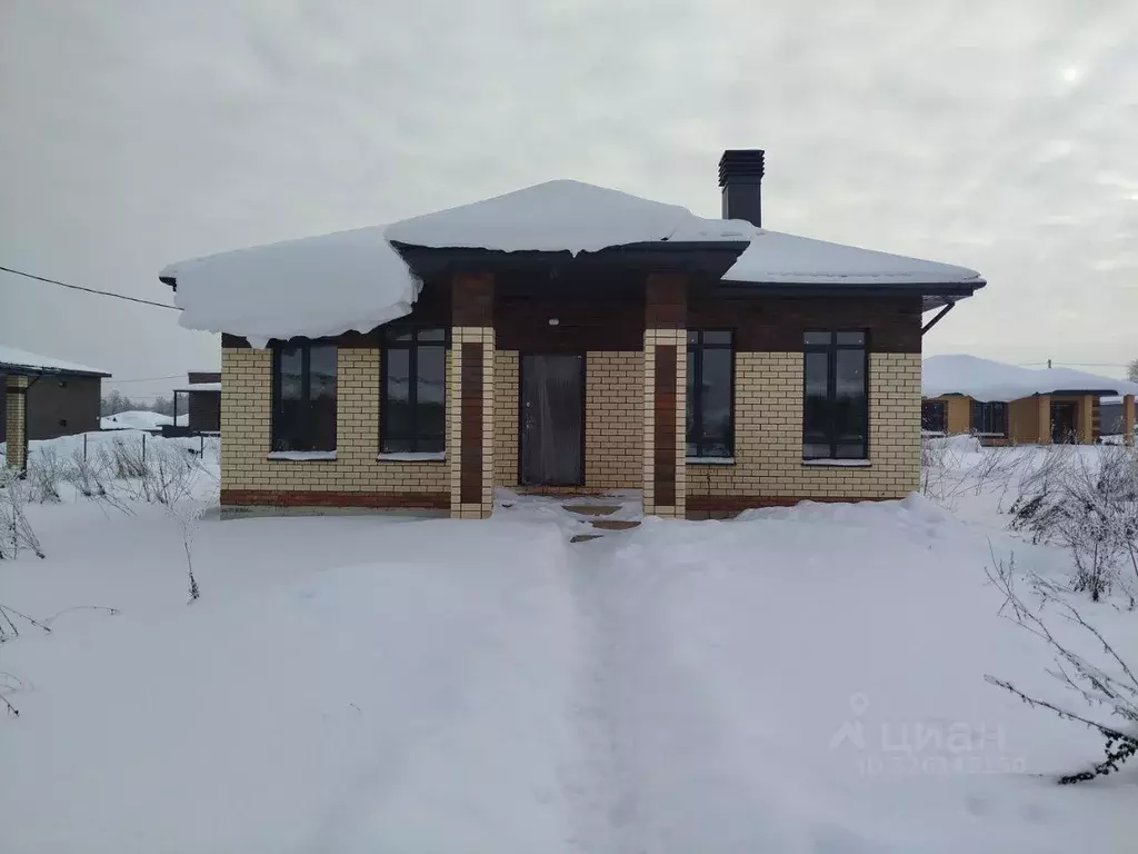 Дом в Башкортостан, Уфимский район, Жуковский сельсовет, д. Мармылево ... - Фото 2