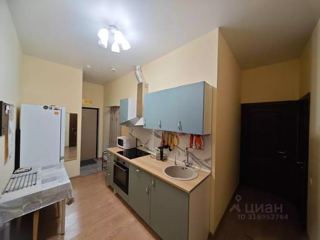 Квартира, 3 комнаты, 75 м - Фото 0