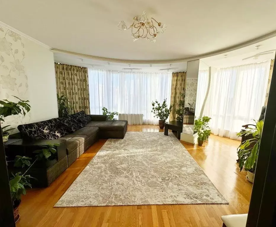 2-к кв. Севастополь ул. Маячная, 16 (89.5 м) - Фото 0