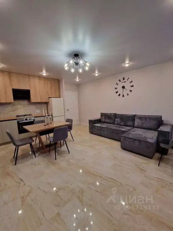 1-к кв. Северная Осетия, Владикавказ ул. Братьев Темировых, 69/3 (61.0 ... - Фото 1