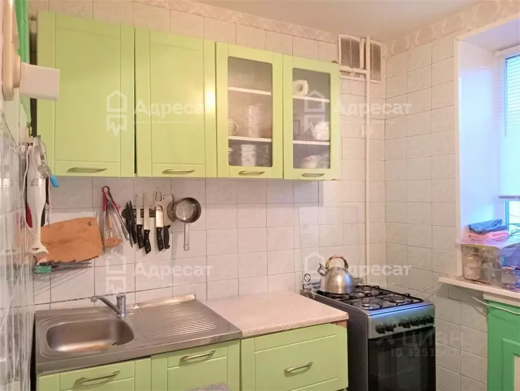 2-к кв. Волгоградская область, Волжский ул. Энгельса, 31 (42.7 м) - Фото 2