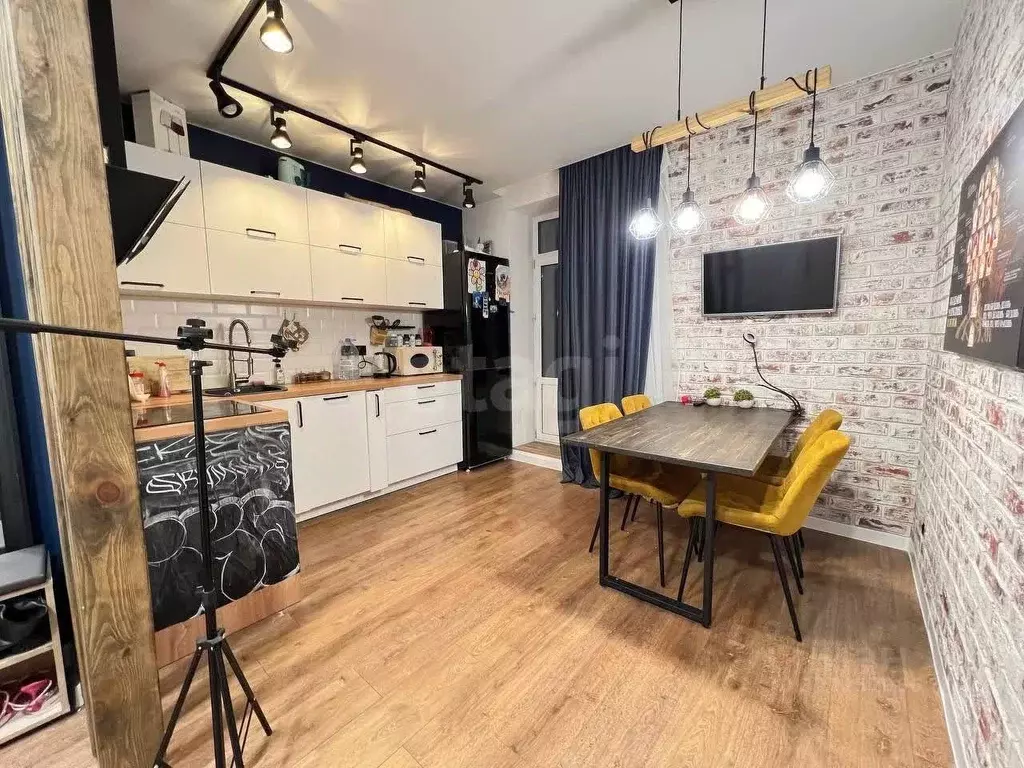 2-к кв. Московская область, Красногорск городской округ, Сабурово пгт ... - Фото 1