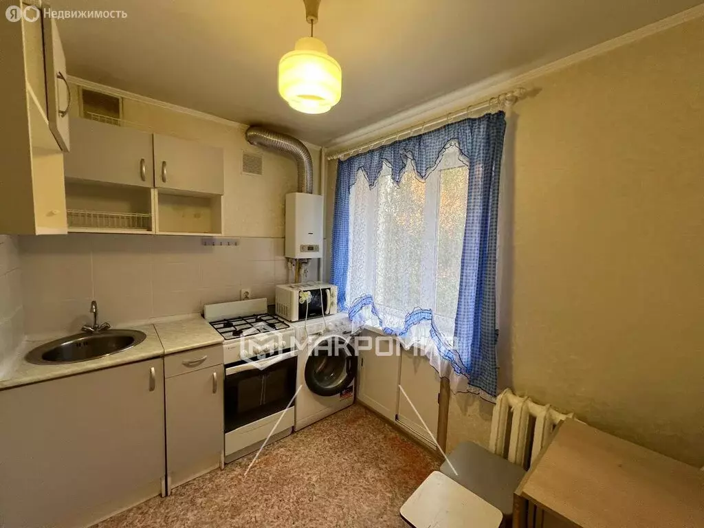 2-комнатная квартира: Брянск, улица Фокина, 72 (46 м) - Фото 1