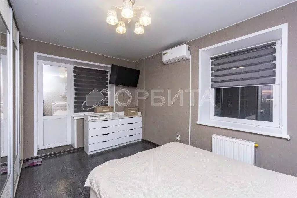 1-к кв. Тюменская область, Тюмень ул. Мельникайте, 2к7 (50.0 м) - Фото 1