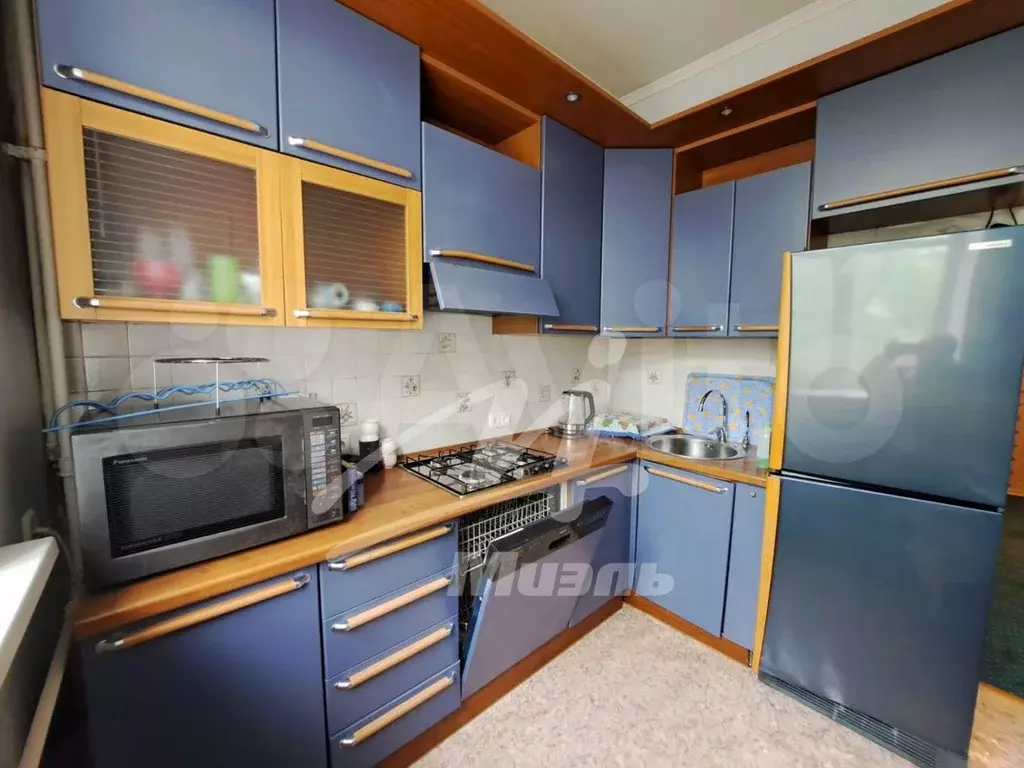 2-к. квартира, 60 м, 2/5 эт. - Фото 1