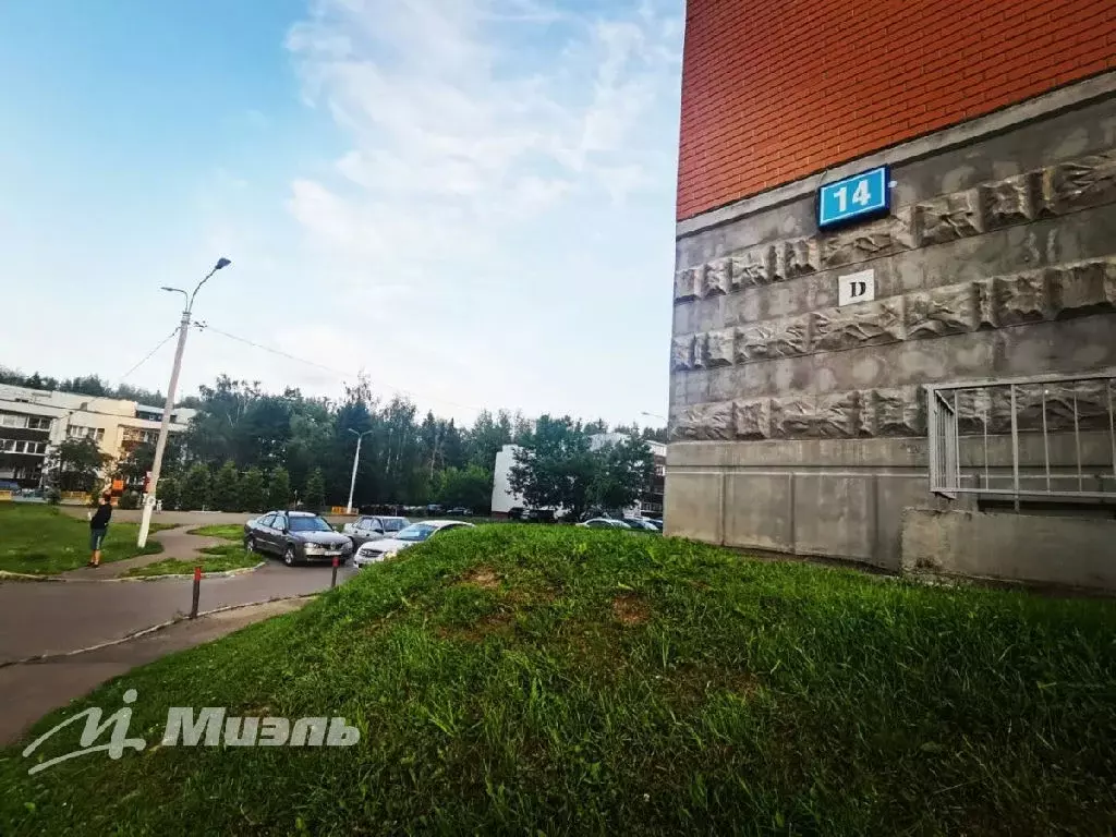 Продается 2-комнатная квартира - Фото 1