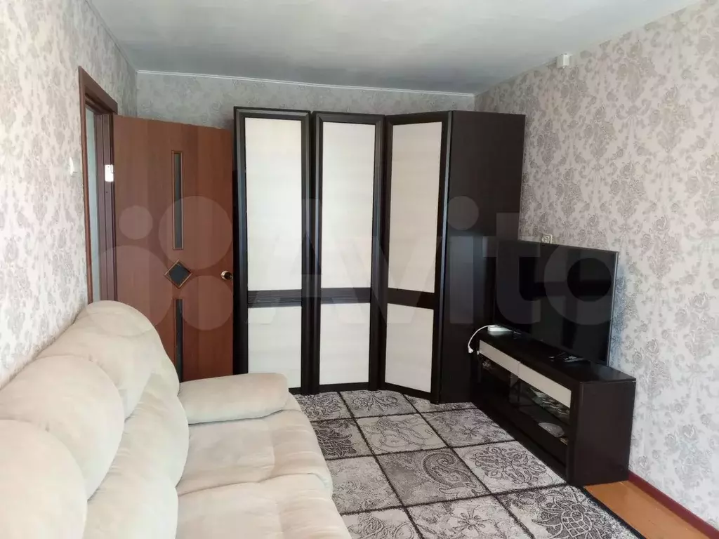 2-к. квартира, 42 м, 5/5 эт. - Фото 1