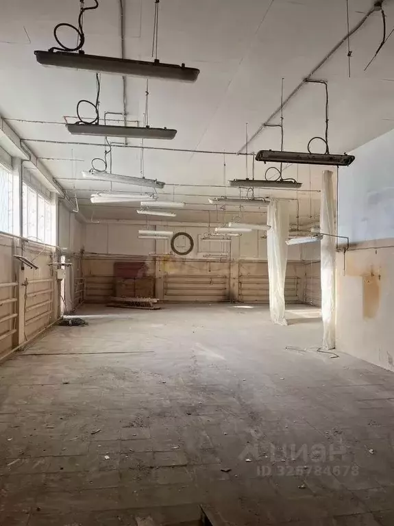 Склад в Ульяновская область, Ульяновск ул. Урицкого, 35 (285 м) - Фото 1