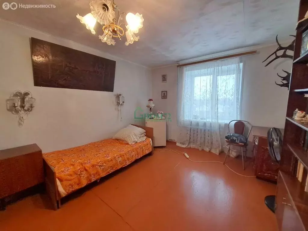 3-комнатная квартира: Тобольск, улица Семёна Ремезова, 116 (67 м) - Фото 2