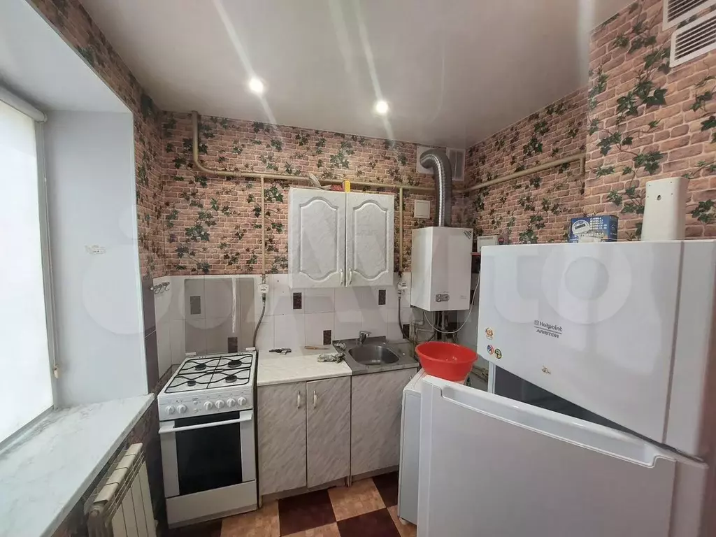 2-к. квартира, 39 м, 1/2 эт. - Фото 0