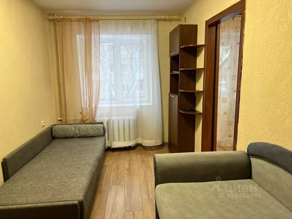 2-к кв. Свердловская область, Екатеринбург ул. Азина, 20к1 (45.0 м) - Фото 1