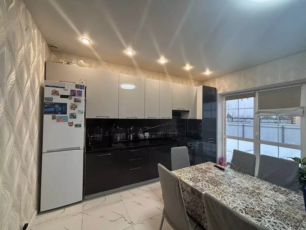 Дом в Татарстан, Пестречинский район, Богородское с/пос, с. ... - Фото 1