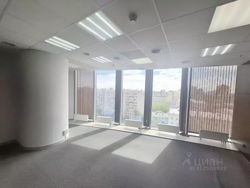 Офис в Свердловская область, Екатеринбург ул. Малышева, 51 (216 м) - Фото 0