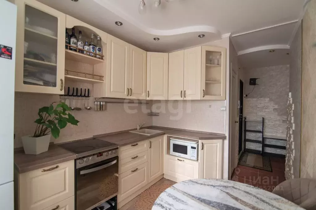 3-к кв. Алтайский край, Барнаул ул. Попова, 114 (67.4 м) - Фото 1