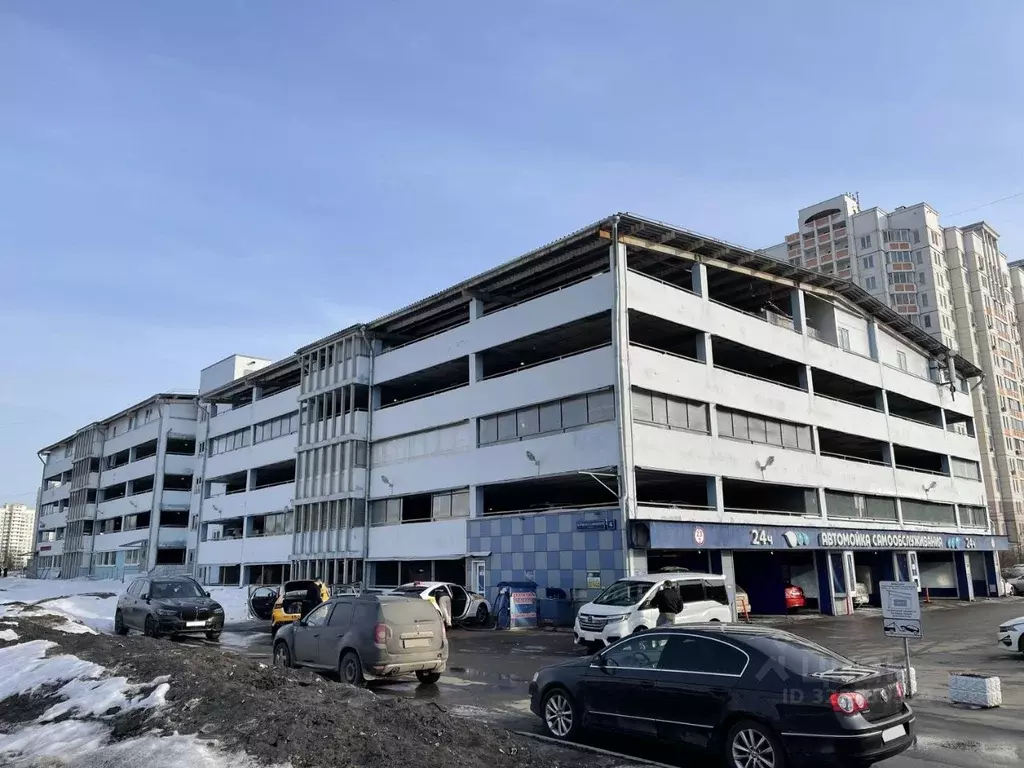 Гараж в Москва ул. Маршала Савицкого, 4 (12 м) - Фото 1