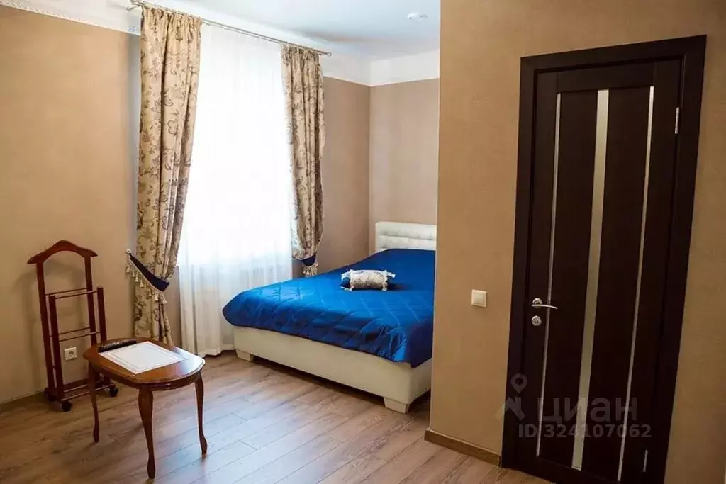 Комната Красноярский край, Красноярск ул. Имени Героя Советского Союза ... - Фото 1