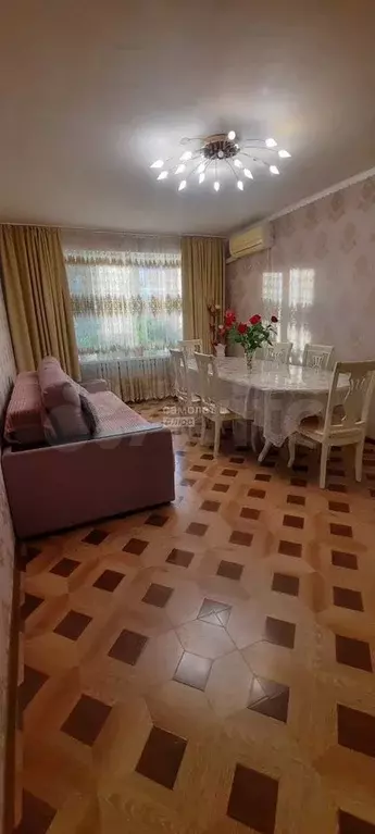 3-к. квартира, 68,5 м, 2/5 эт. - Фото 0