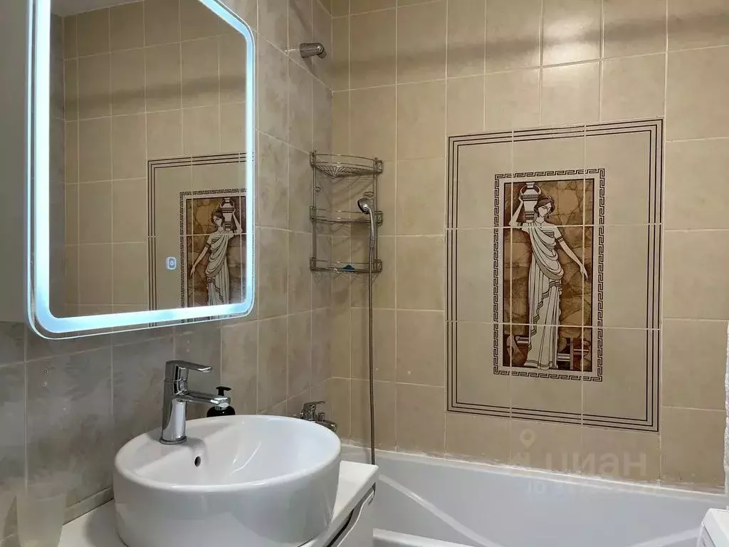 2-к кв. Ямало-Ненецкий АО, Салехард Арктическая ул., 12 (52.0 м) - Фото 2