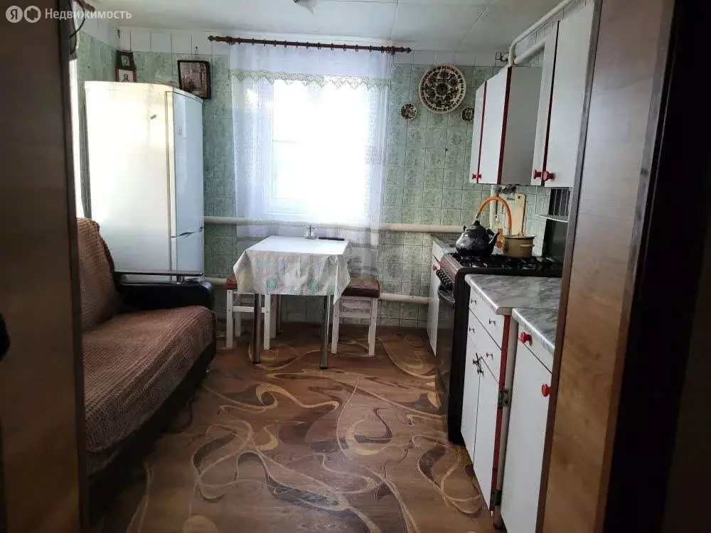 Дом в Белгородская область, рабочий посёлок Волоконовка, улица ... - Фото 1