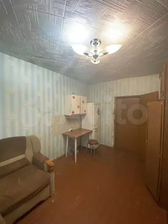 Комната 12,6 м в 8-к., 2/5 эт. - Фото 1