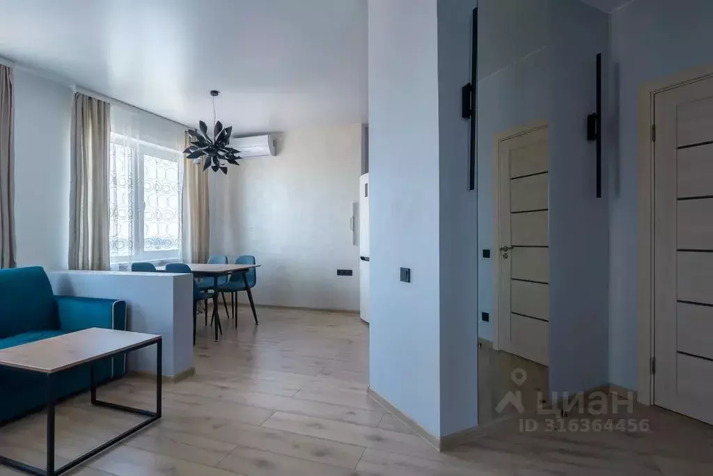 Студия Приморский край, Владивосток ул. Крыгина, 105/1 (45.0 м) - Фото 1