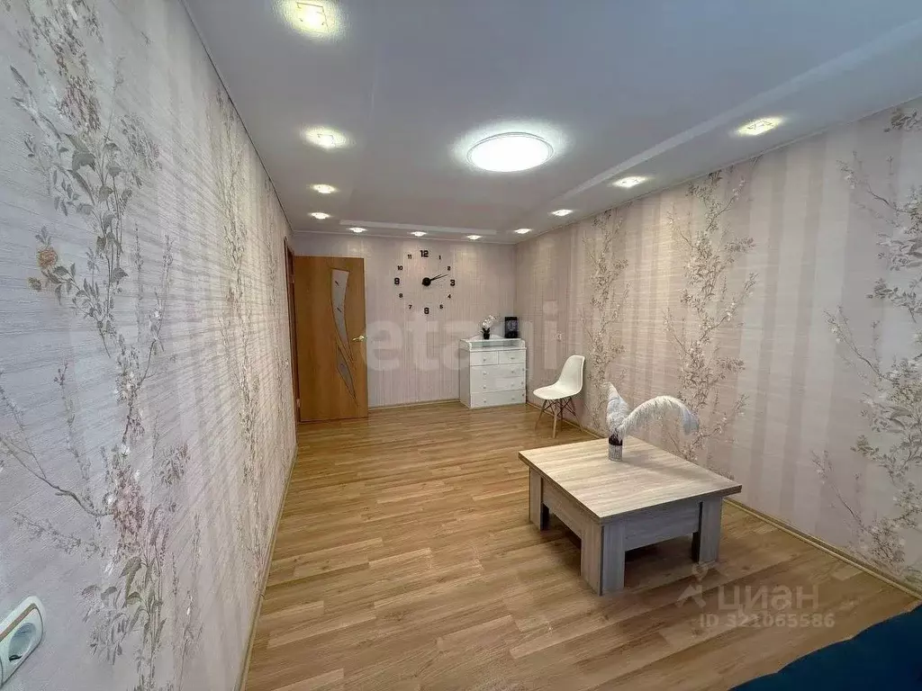 2-к кв. Вологодская область, Великий Устюг Железнодорожная ул., 1 ... - Фото 1