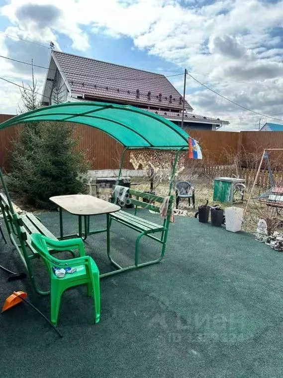 Дом в Иркутская область, Шелеховский район, с. Баклаши  (280 м) - Фото 1