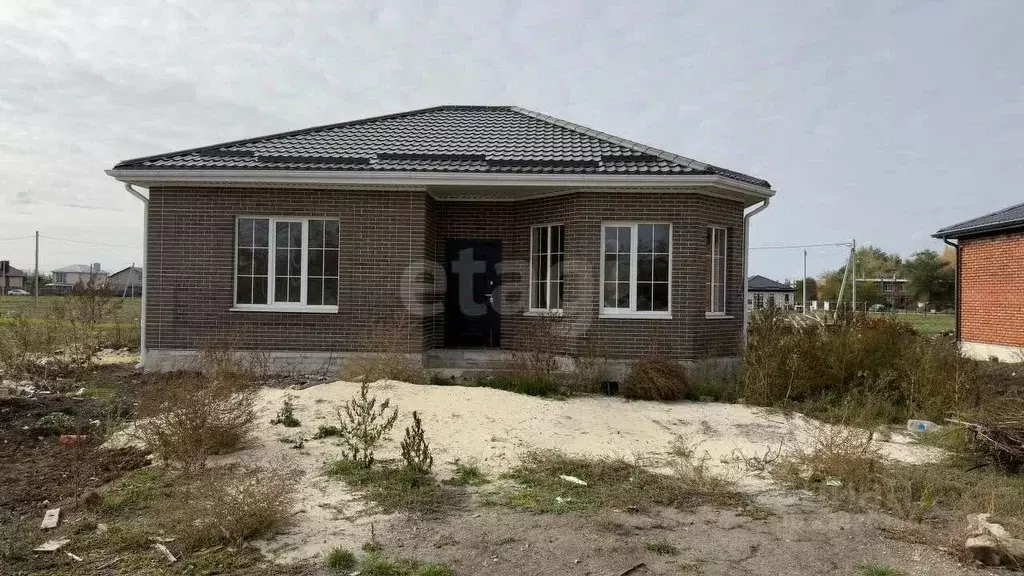 Дом в Ростовская область, Азовский район, Обильненское с/пос, пос. ... - Фото 1