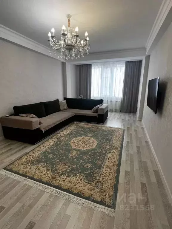 2-к кв. Дагестан, Избербаш ул. Азизова, 4 (86.0 м) - Фото 0