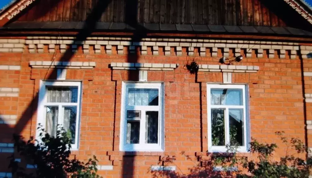 Дом в Саратовская область, Энгельс Подгорная ул., 53А (62 м) - Фото 1