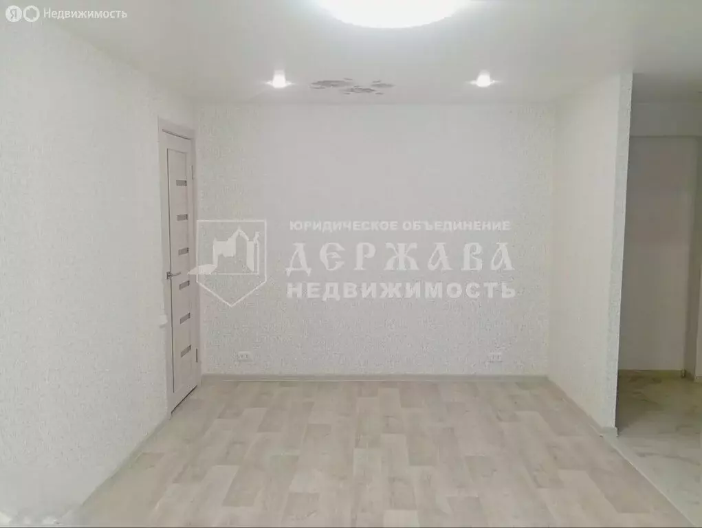 2-комнатная квартира: Ленинск-Кузнецкий, проспект Ленина, 43 (42 м) - Фото 1