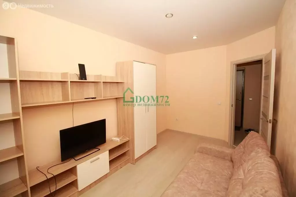 1-комнатная квартира: Тобольск, 15-й микрорайон, 39 (33.2 м) - Фото 1