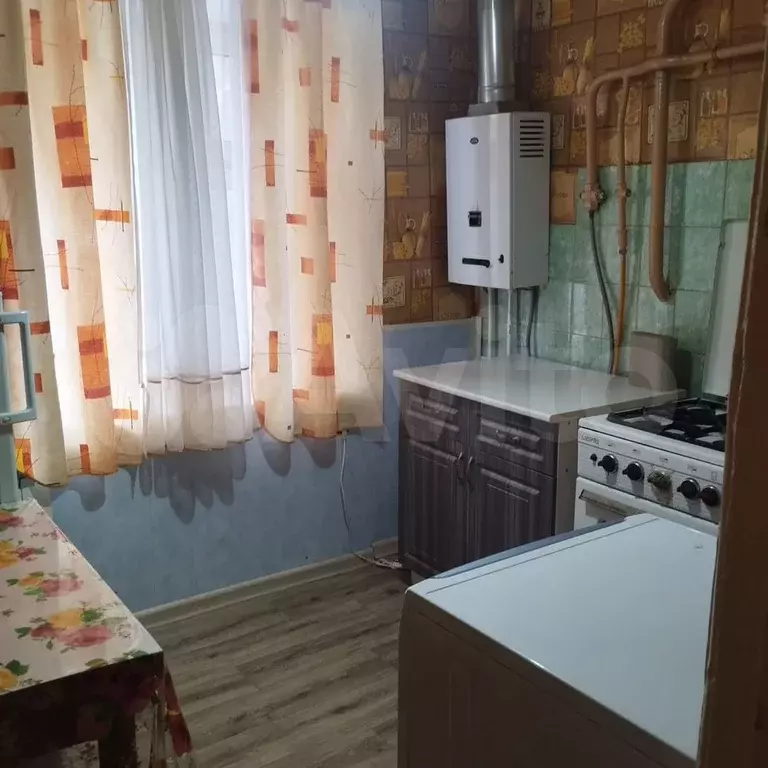 1-к. квартира, 32 м, 1/5 эт. - Фото 0