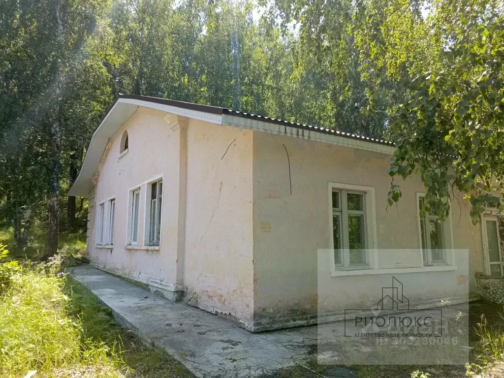 Дом в Башкортостан, Белорецкий район, с. Абзаково ул. Ленина (200 м) - Фото 2