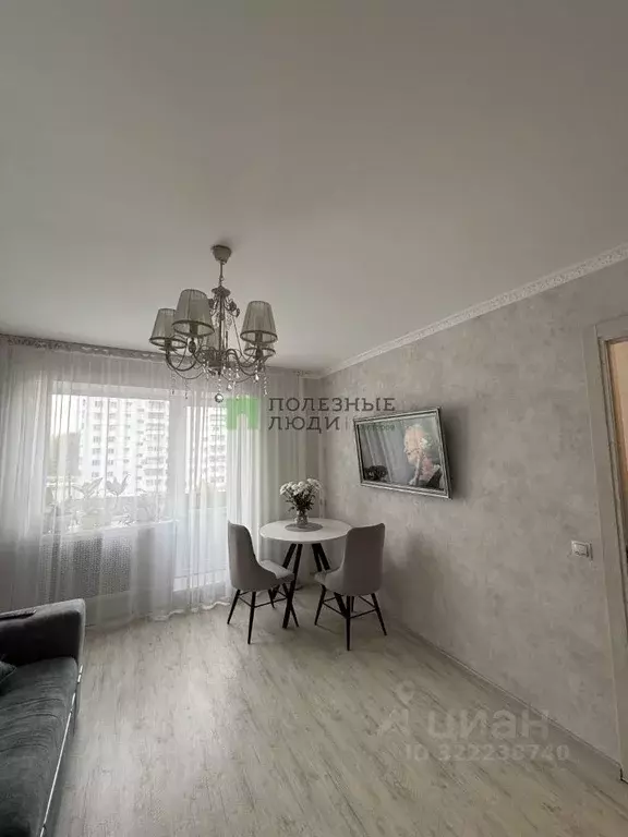 2-к кв. Курганская область, Курган Заозерный жилрайон, 1-й мкр, 14 ... - Фото 2