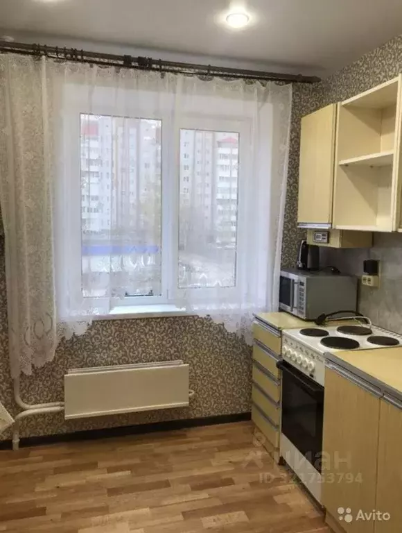 1-к кв. Самарская область, Тольятти 16-й кв-л, бул. Цветной, 4 (29.0 ... - Фото 0