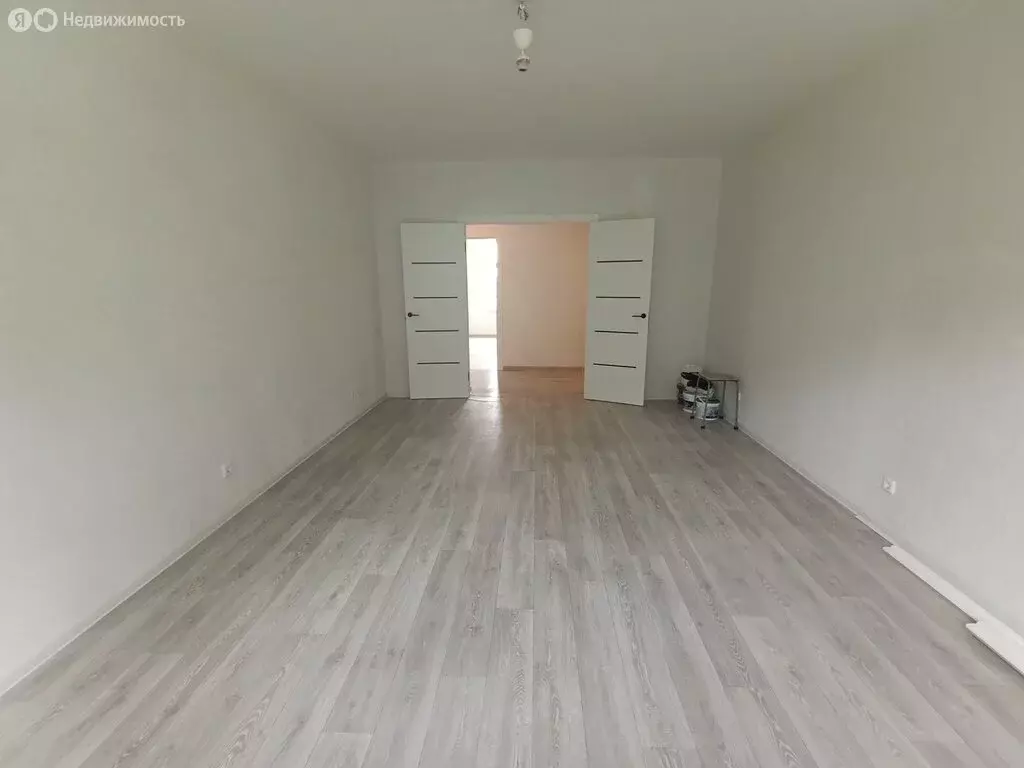 3-комнатная квартира: Дегтярск, улица Фурманова, 35 (77 м) - Фото 2